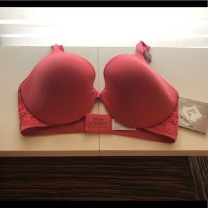 NWT Calvin Klein Contour bra 34DD Pink